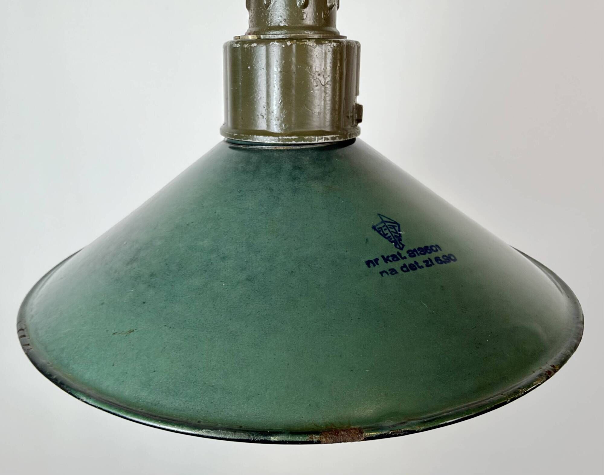 Industrial Green Enamel Military Pendant Lamp with Cast Aluminium Top, 1960