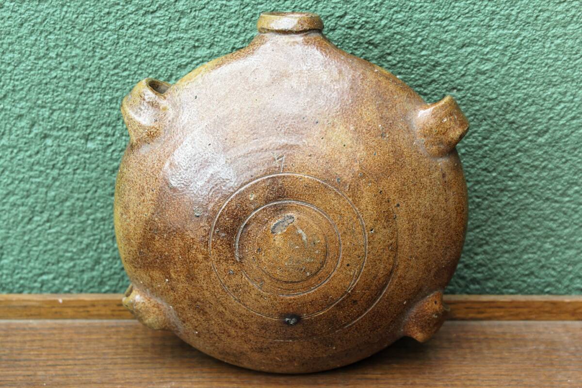 Stoneware gourd toad