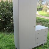Asymmetrical wardrobe