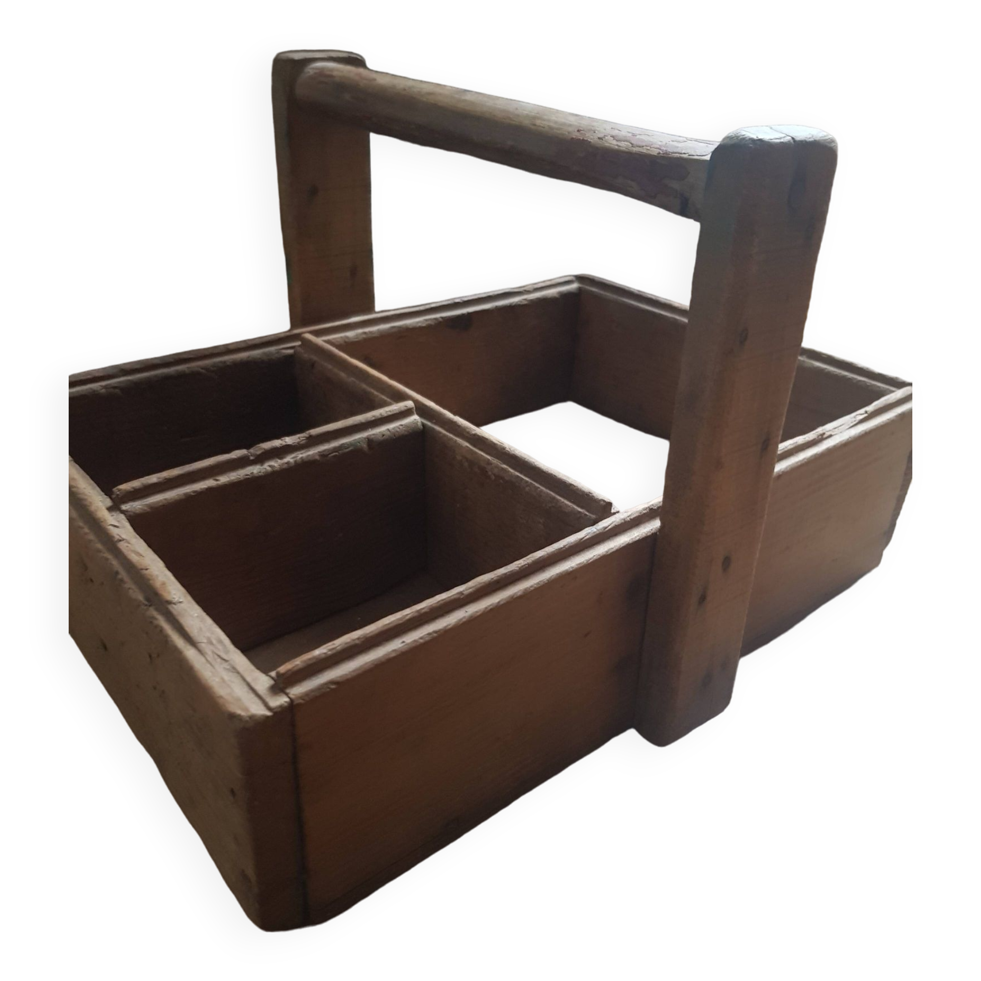Wooden servant