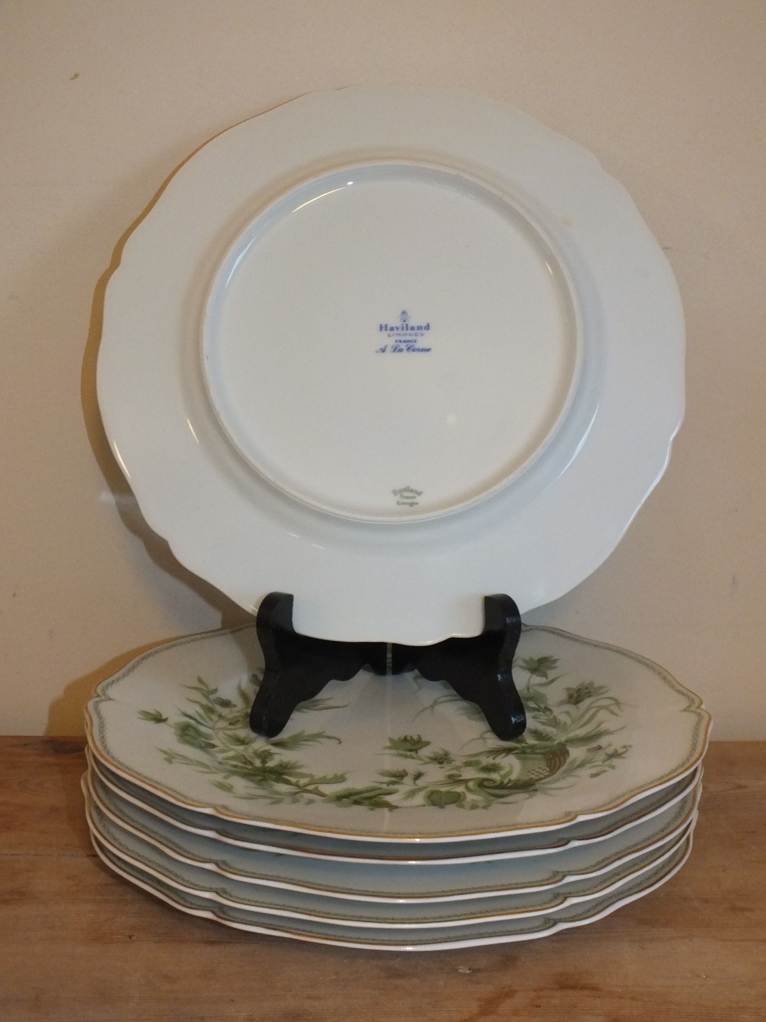 6 Limoges Haviland porcelain plates horn service