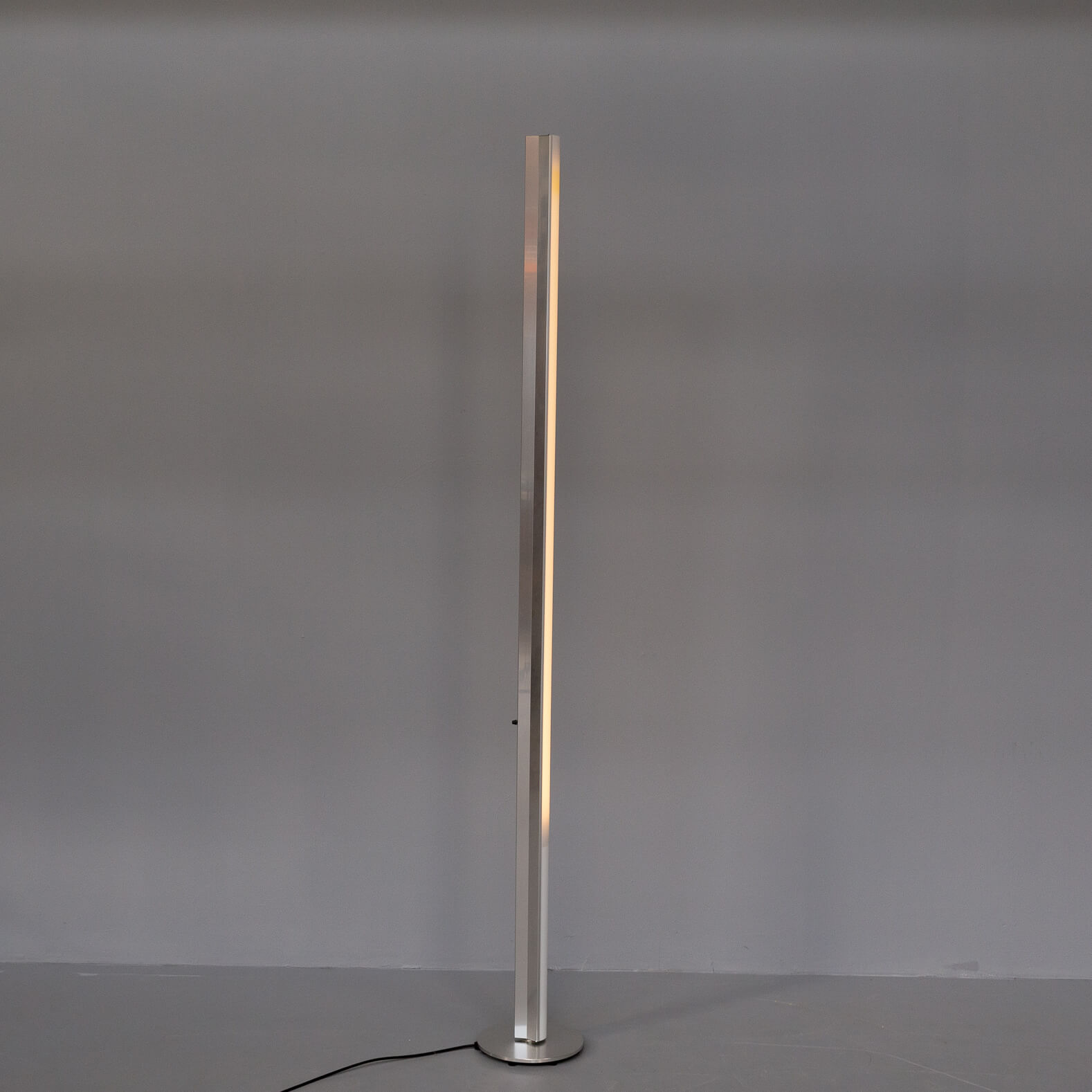 Hannes Wettstein ‘Ypsilon” floorlamp for Belux