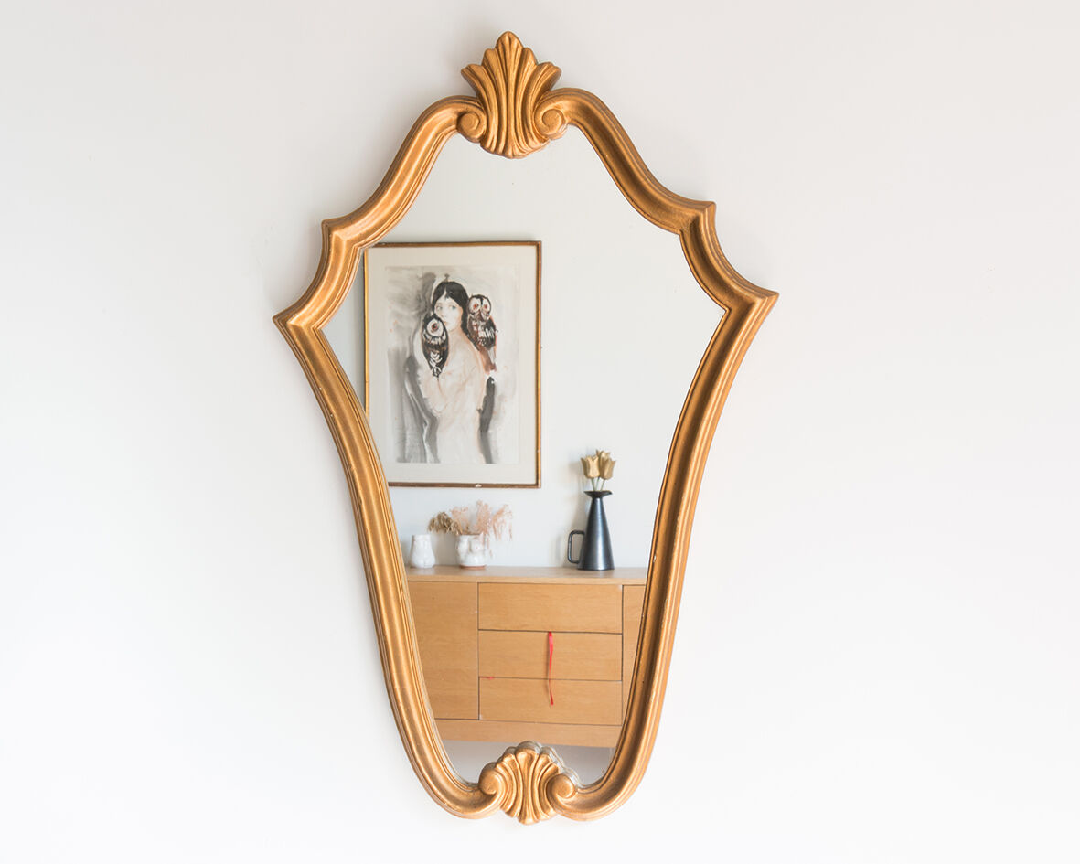 Golden mirror 68x43 cm