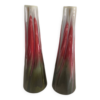 2 ceramic vases