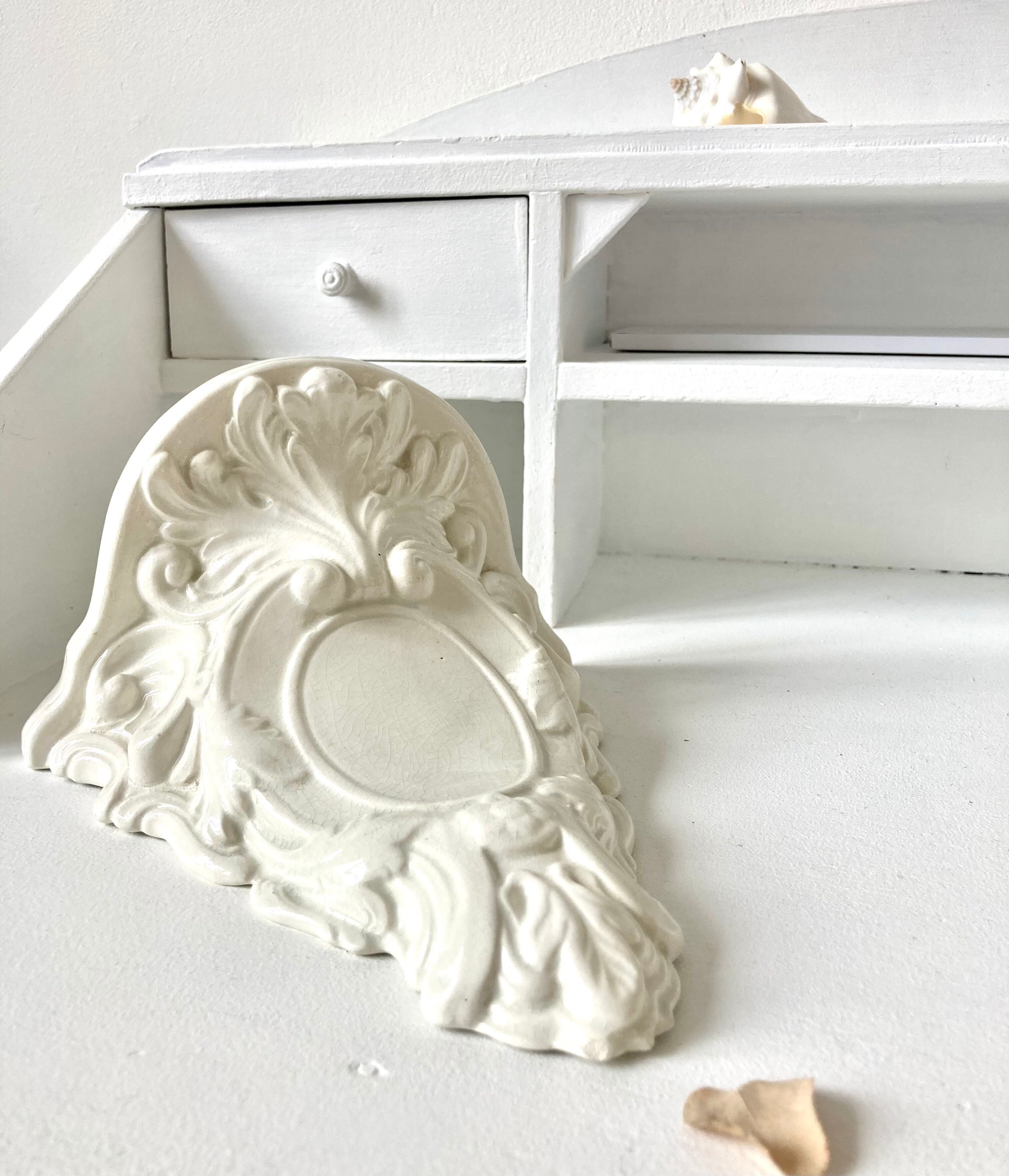 Wall console ceramic shelf