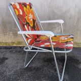 Foldable camping chair