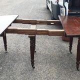 Louis Philippe 6-leg extendable table