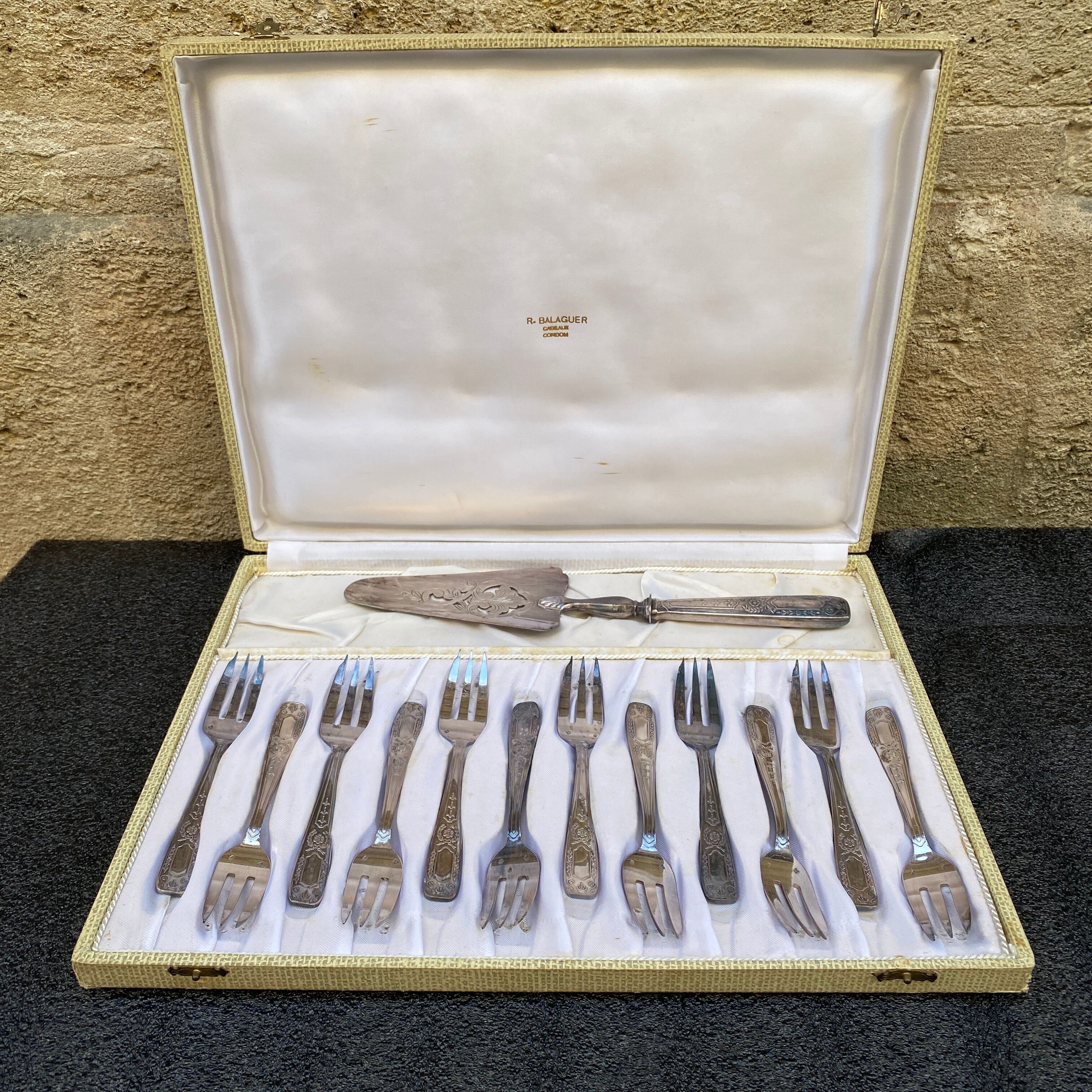 Dessert cutlery service, cake shovel