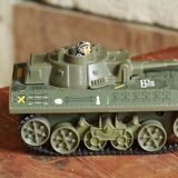 Jouet tank joustra