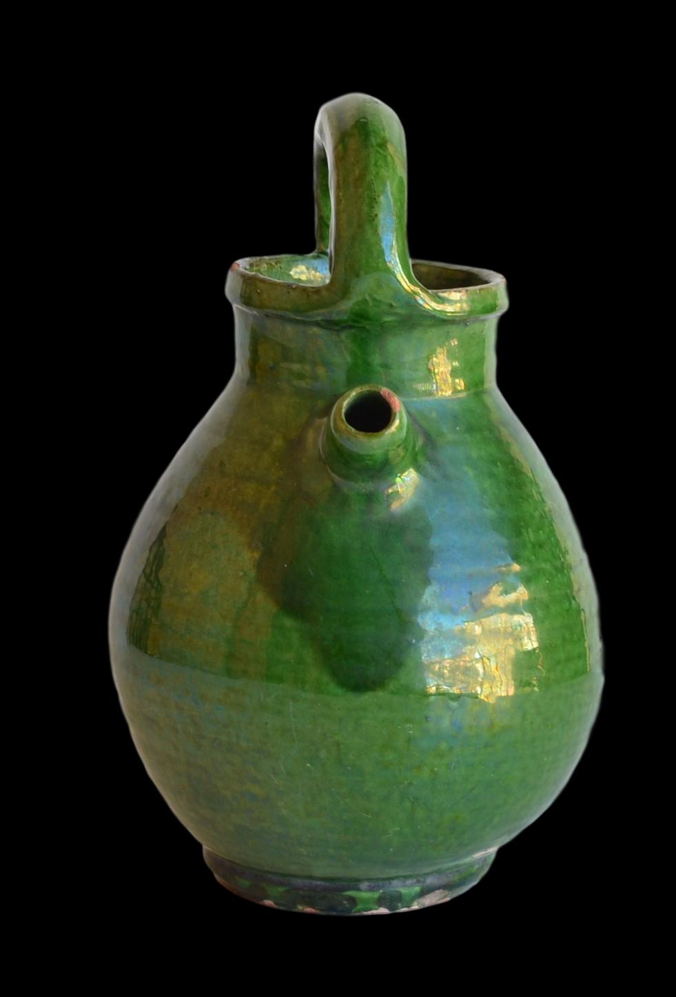 Jug wine earthenware glazed green, and mercurisee, Aubagne, Provence, 1900