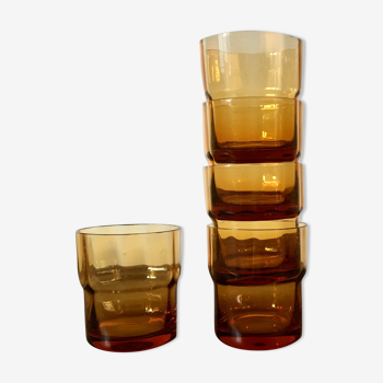 5 verres ambrés