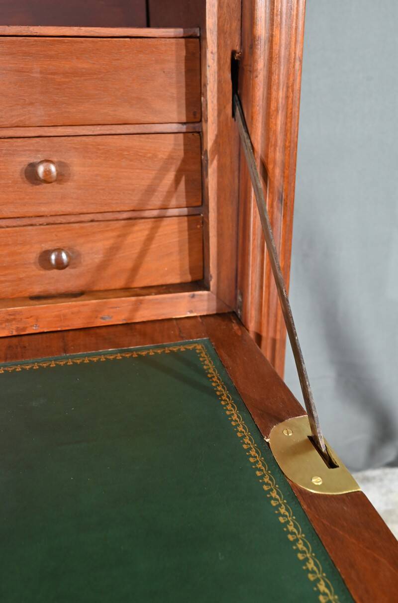 Mahogany Secretary, Louis XVI period – Late 18th century