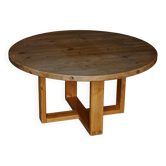 Round table in pine by Roland Wilhelmsson, mid-20th century.