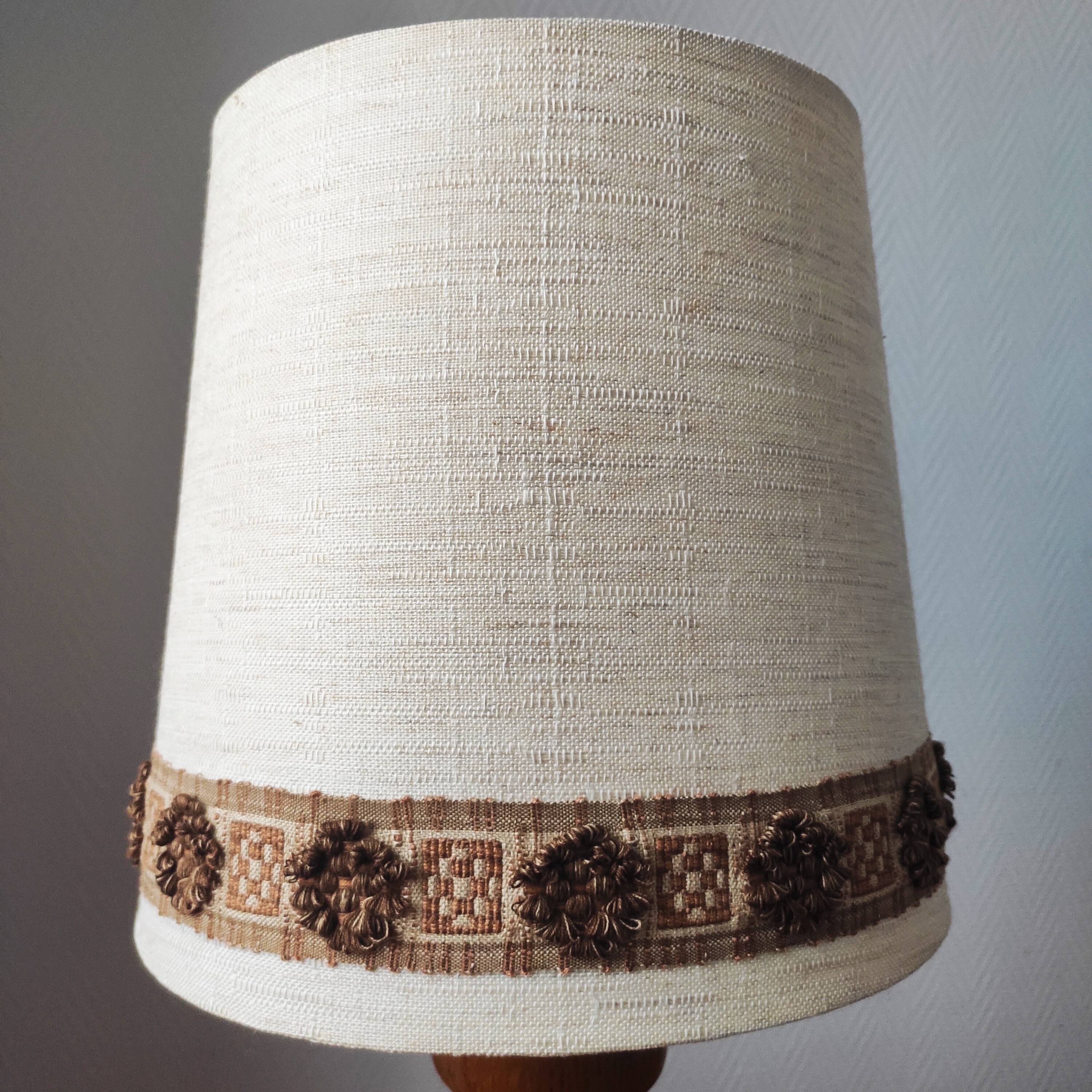 Vintage 70s oak living room lamp