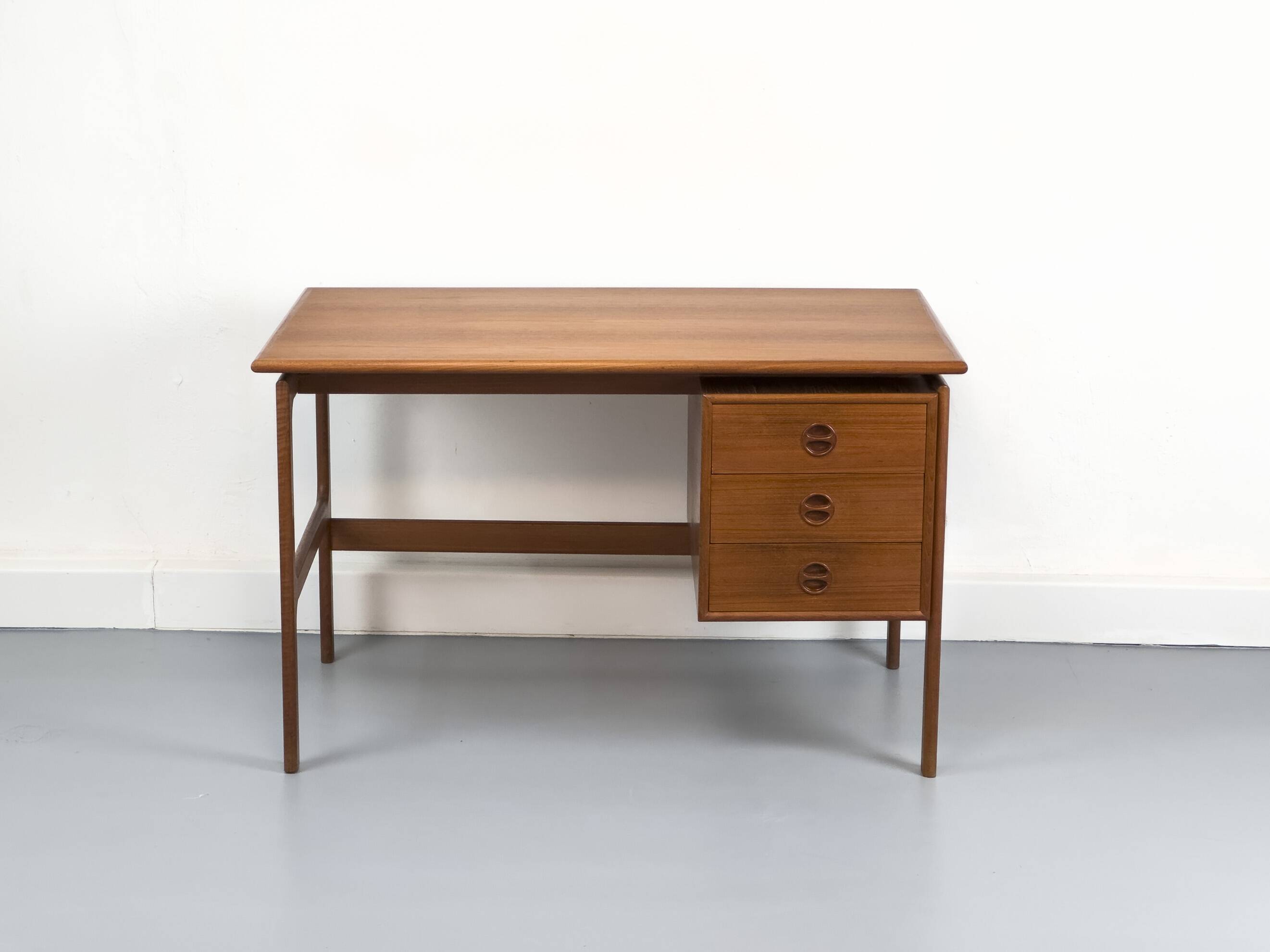 Teak Desk with 3 Drawers from GV Møbler, 1960s