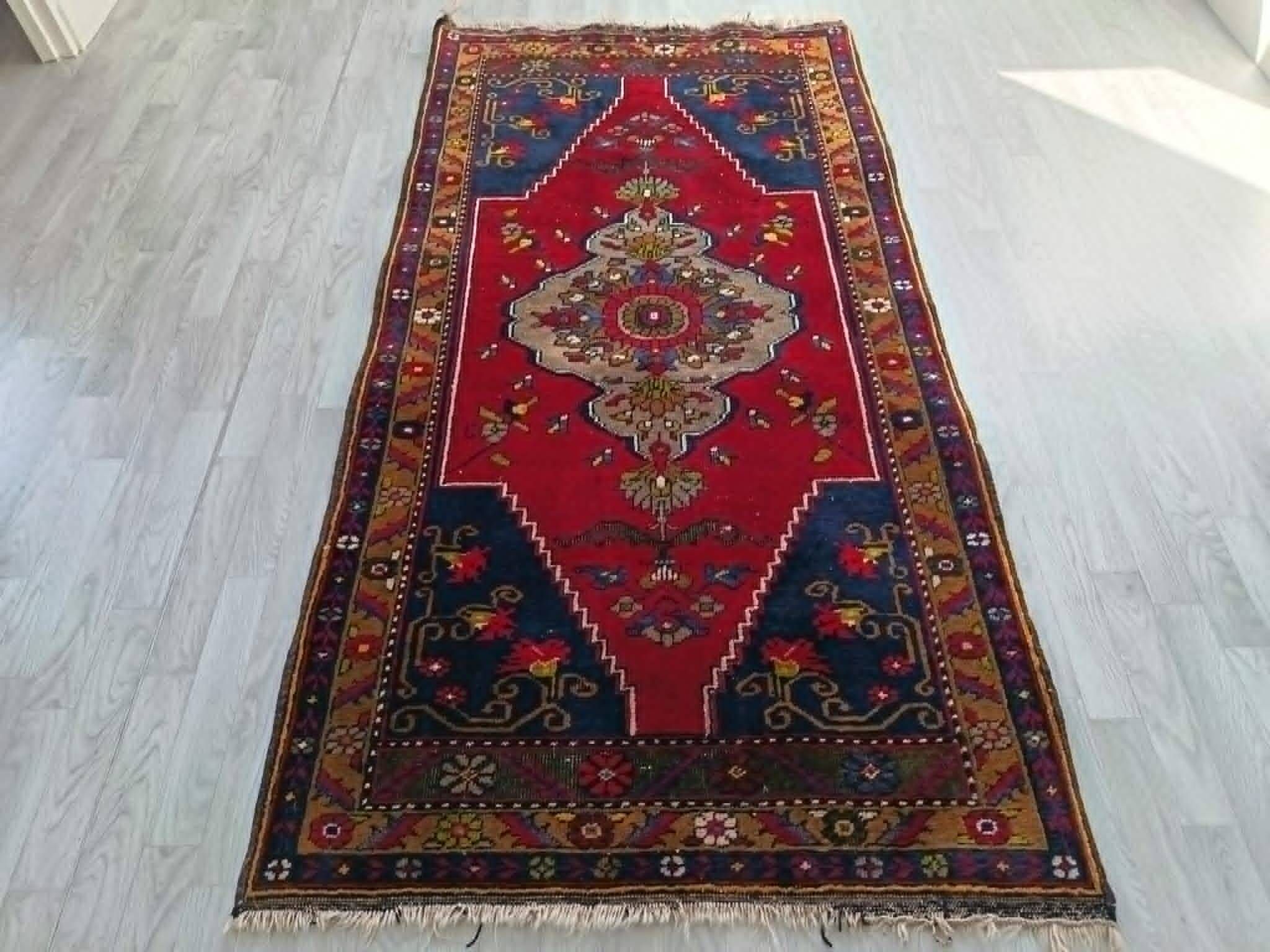 Handmade Yahyali carpet