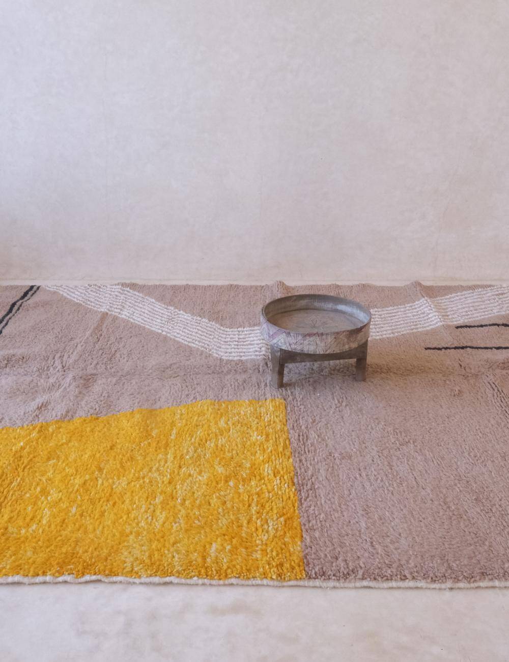 Contemporary Moroccan Rug - 300 x 222 cm