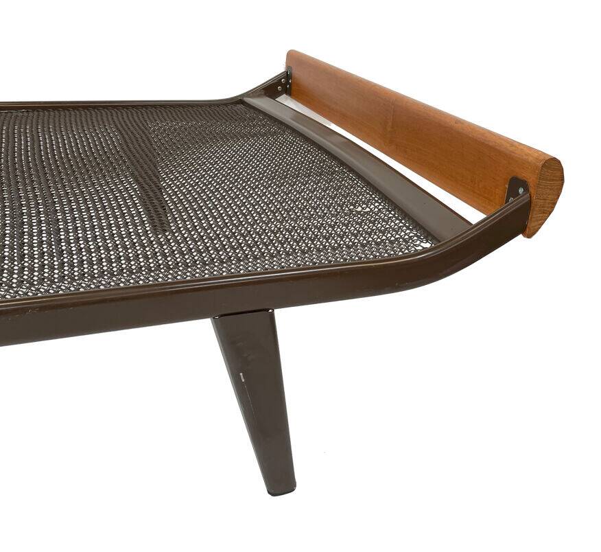 Vintage Auping Cleopatra daybed in teak metal design by Dick Cordemeyer