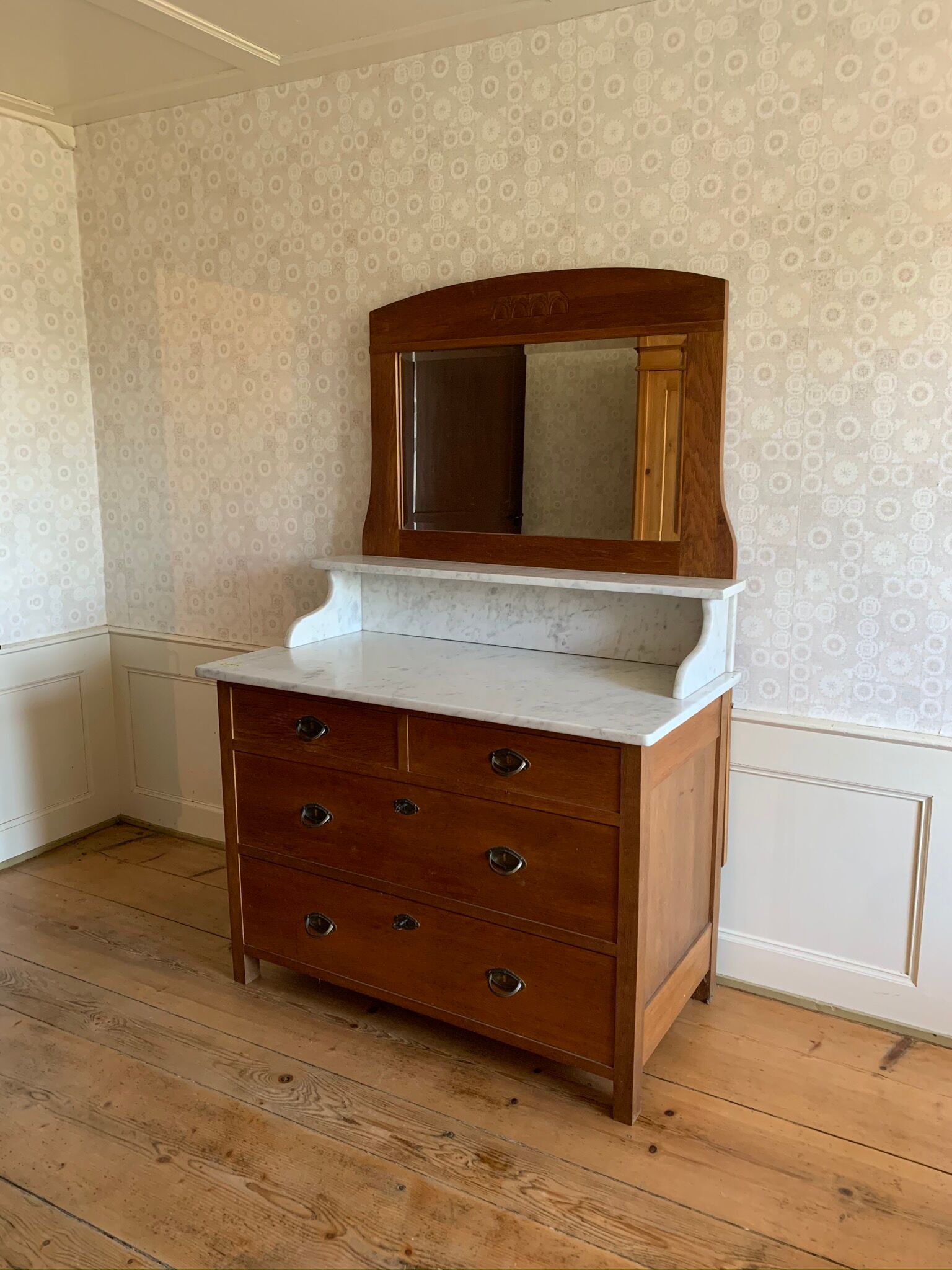 Wooden Chest of Drawers with marble top & mirror, antik country house 19th Century