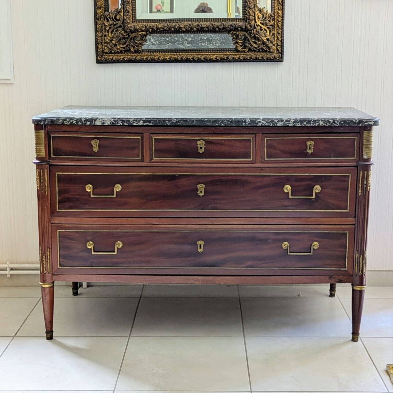Commode en acajou estampillée f schey,cert. d'authenticité, ép. louis xvi