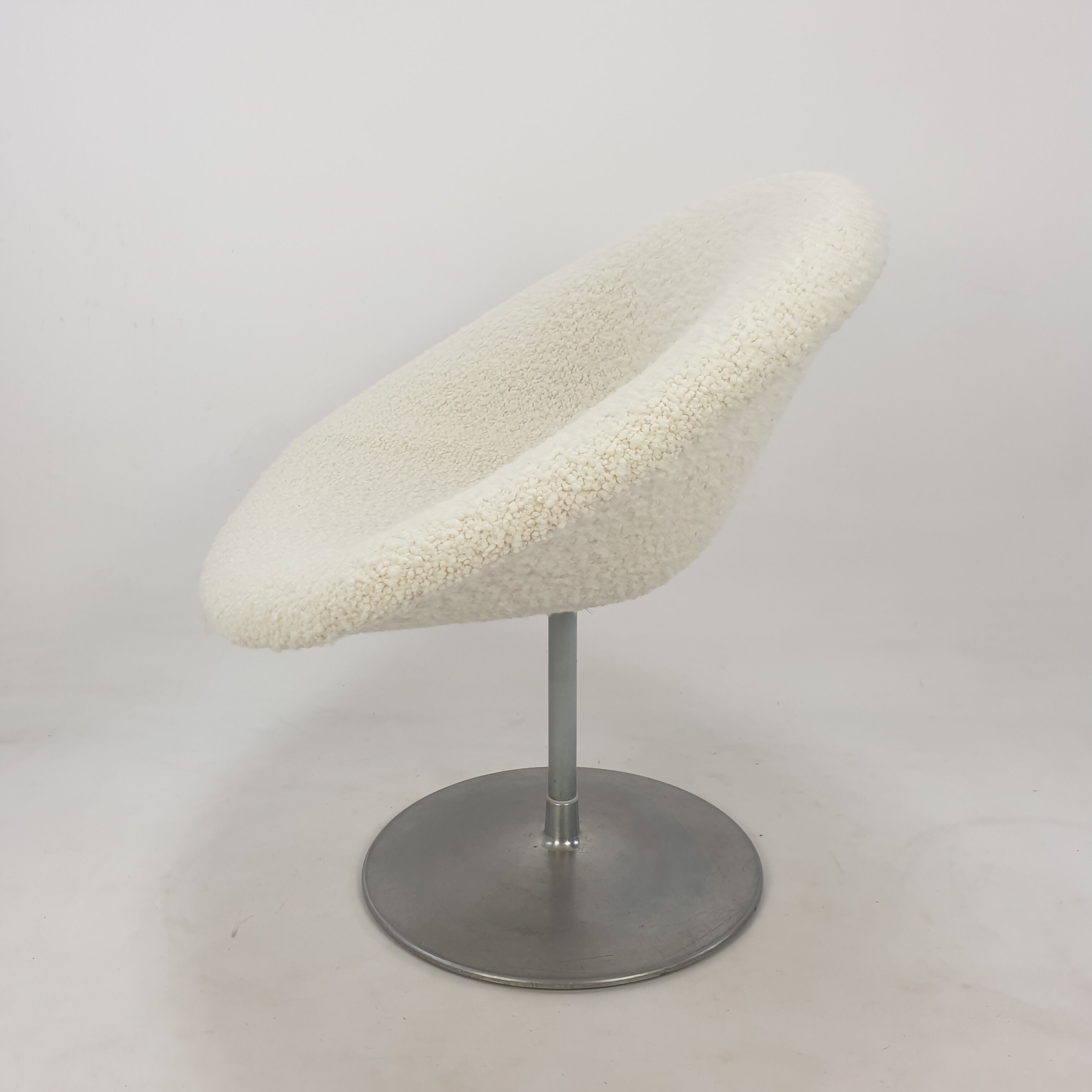 Little Globe Armchair by Pierre Paulin for Artifort, 1980s