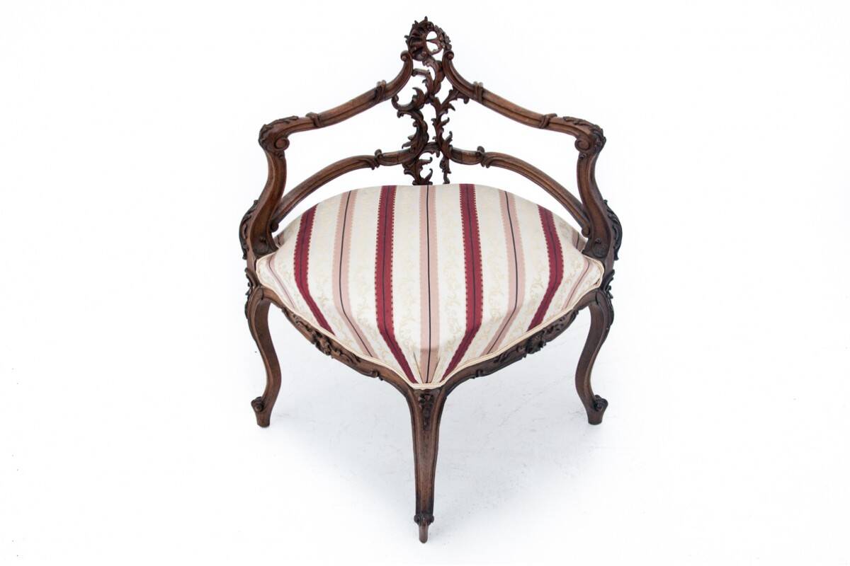 Fauteuil d'angle, France, vers 1880.