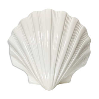 Vintage shell vase