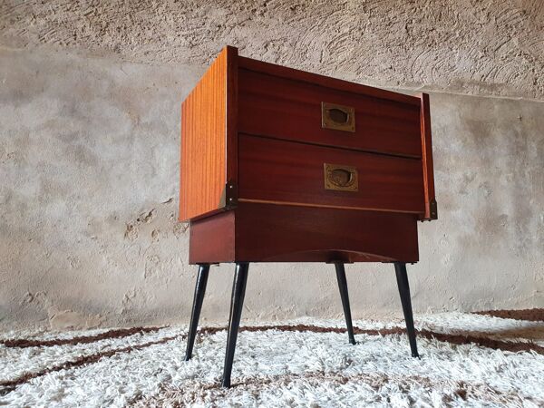 Table de chevet scandinave deux tiroirs