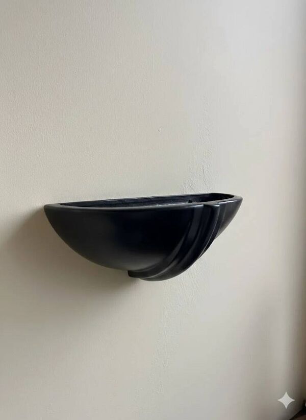 Paire d’appliques murales en céramique noire mate