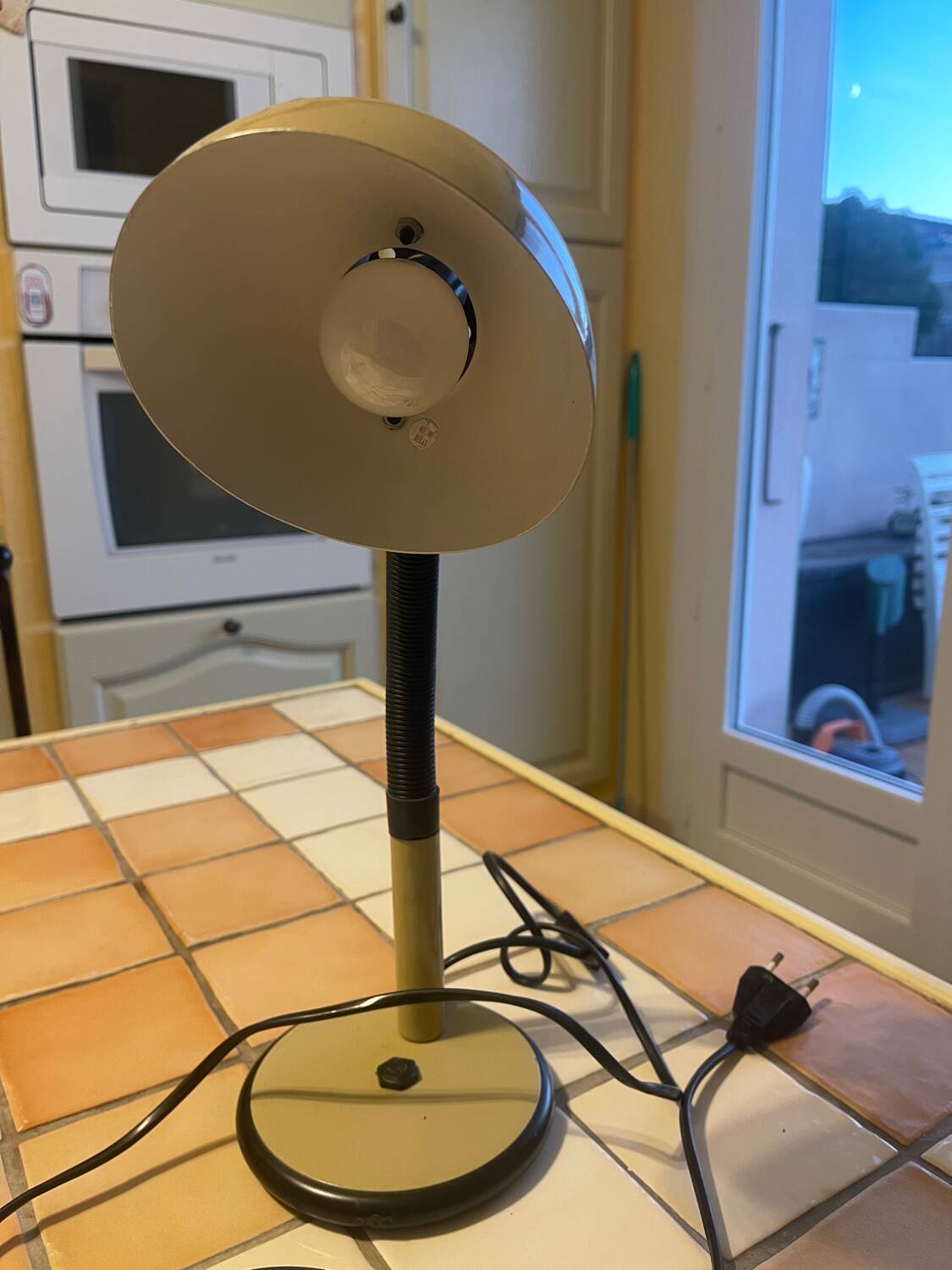 NF industrial metal gooseneck desk lamp