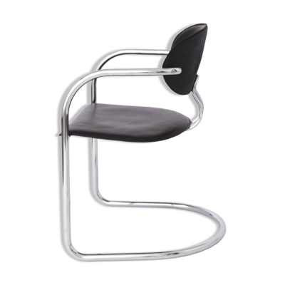 Chaise Effezeta, structure tubulaire en chrome et skai noir,Italie 1970-80