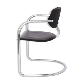 Effezeta chair, tubular chrome structure and black faux leather, made in Italy.
