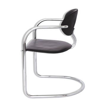 Effezeta chair, tubular chrome structure and black faux leather, made in Italy.