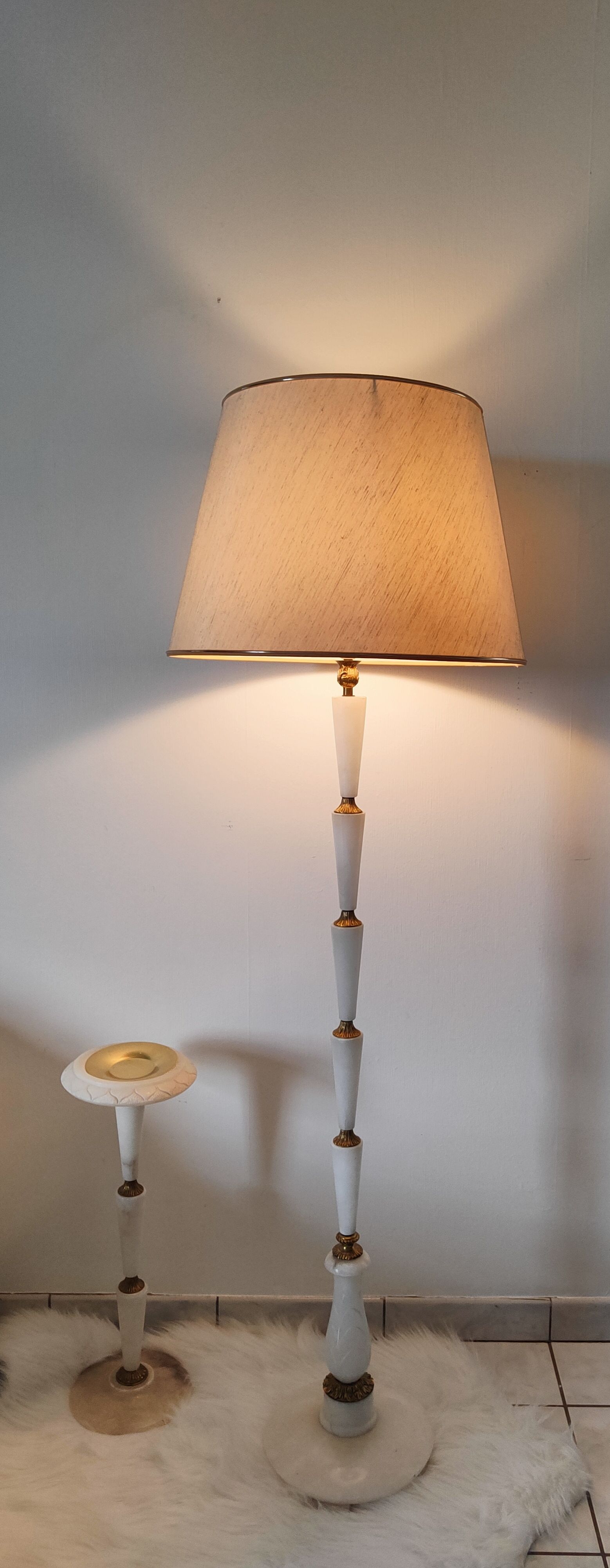 Alabaster floor lamp spain