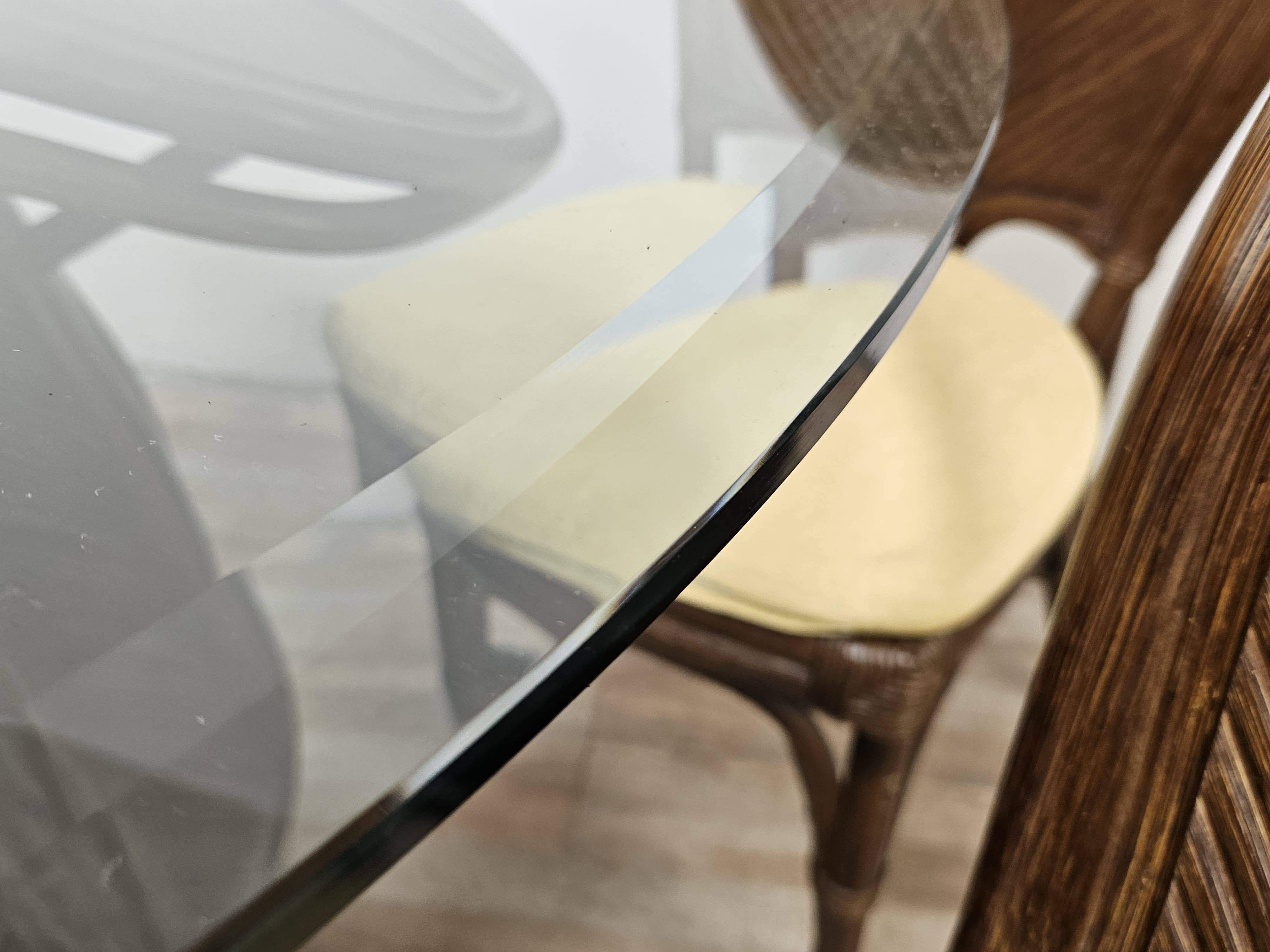Ensemble table et quatre chaises en osier et bambou par Vivai Del Sud, 1970