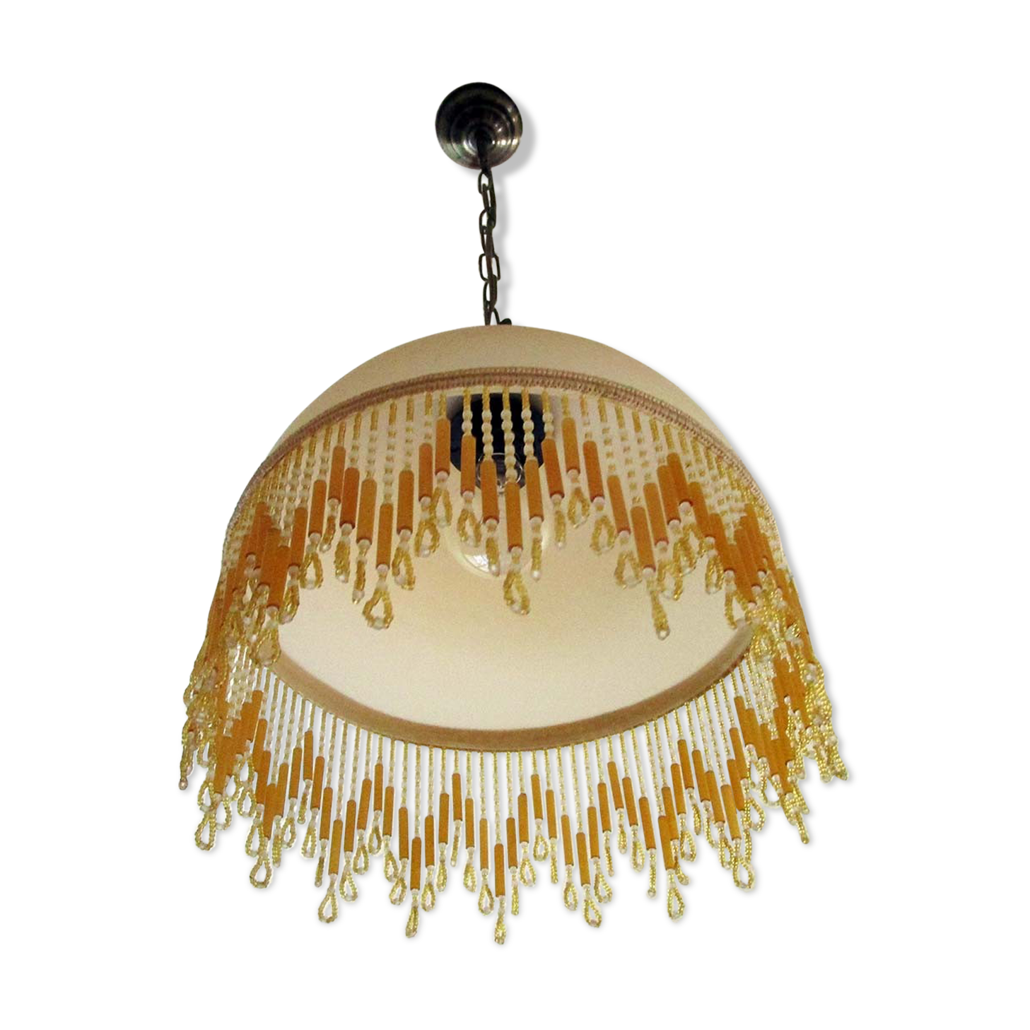 Satin glass suspension with bangs