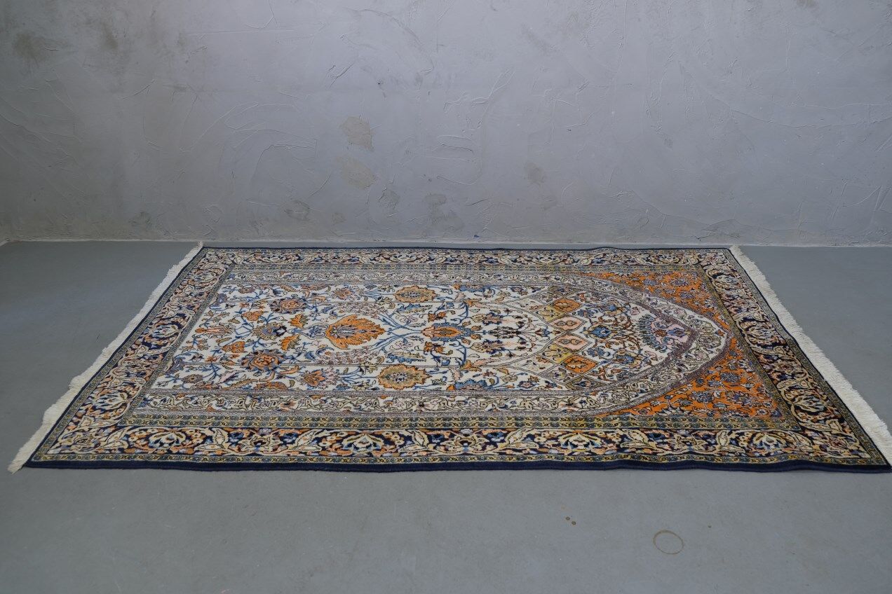 Hand-Woven Middle Persian Rug, 1960