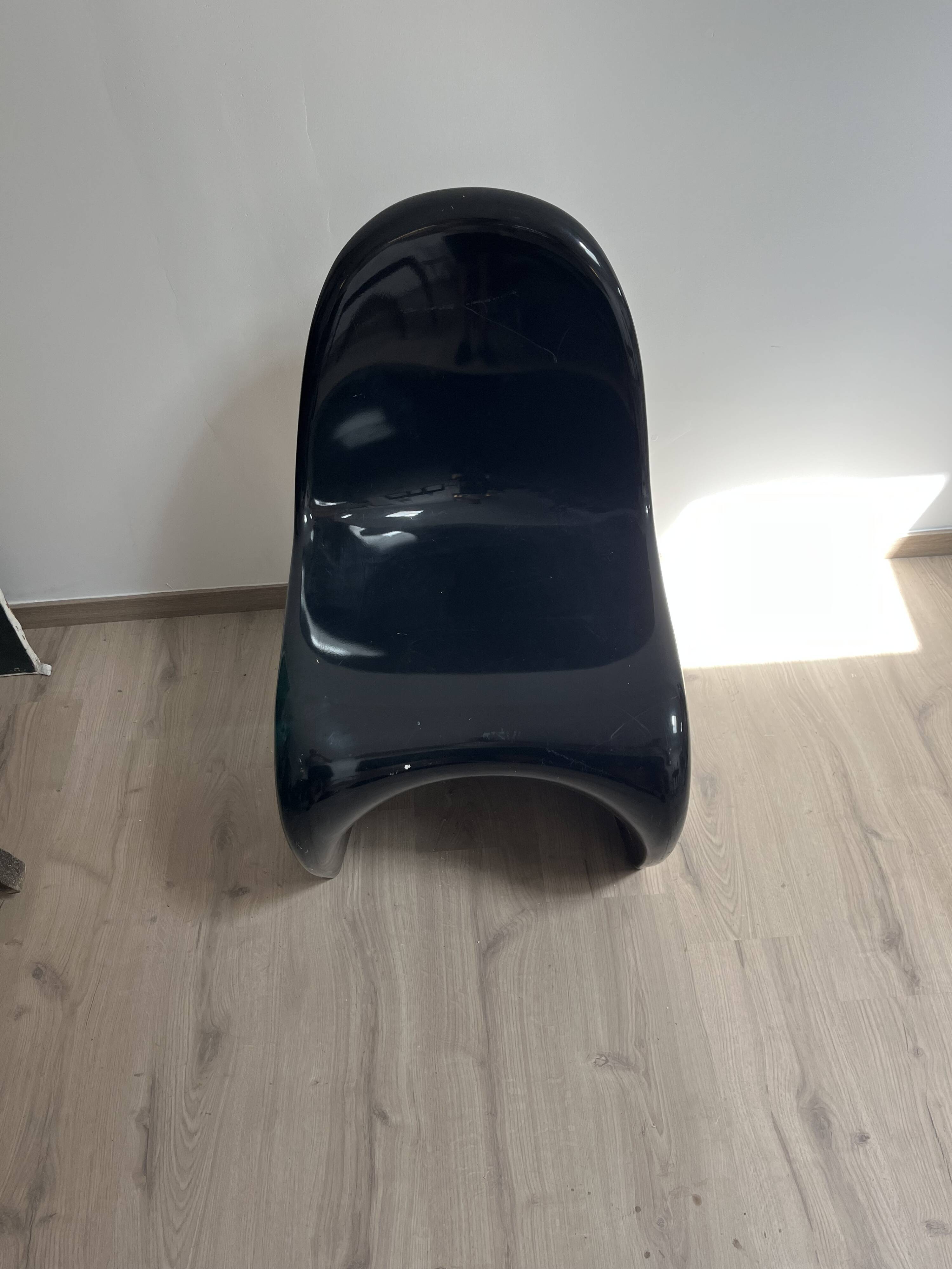 Designer armchair from the 70s by VERNER PANTON