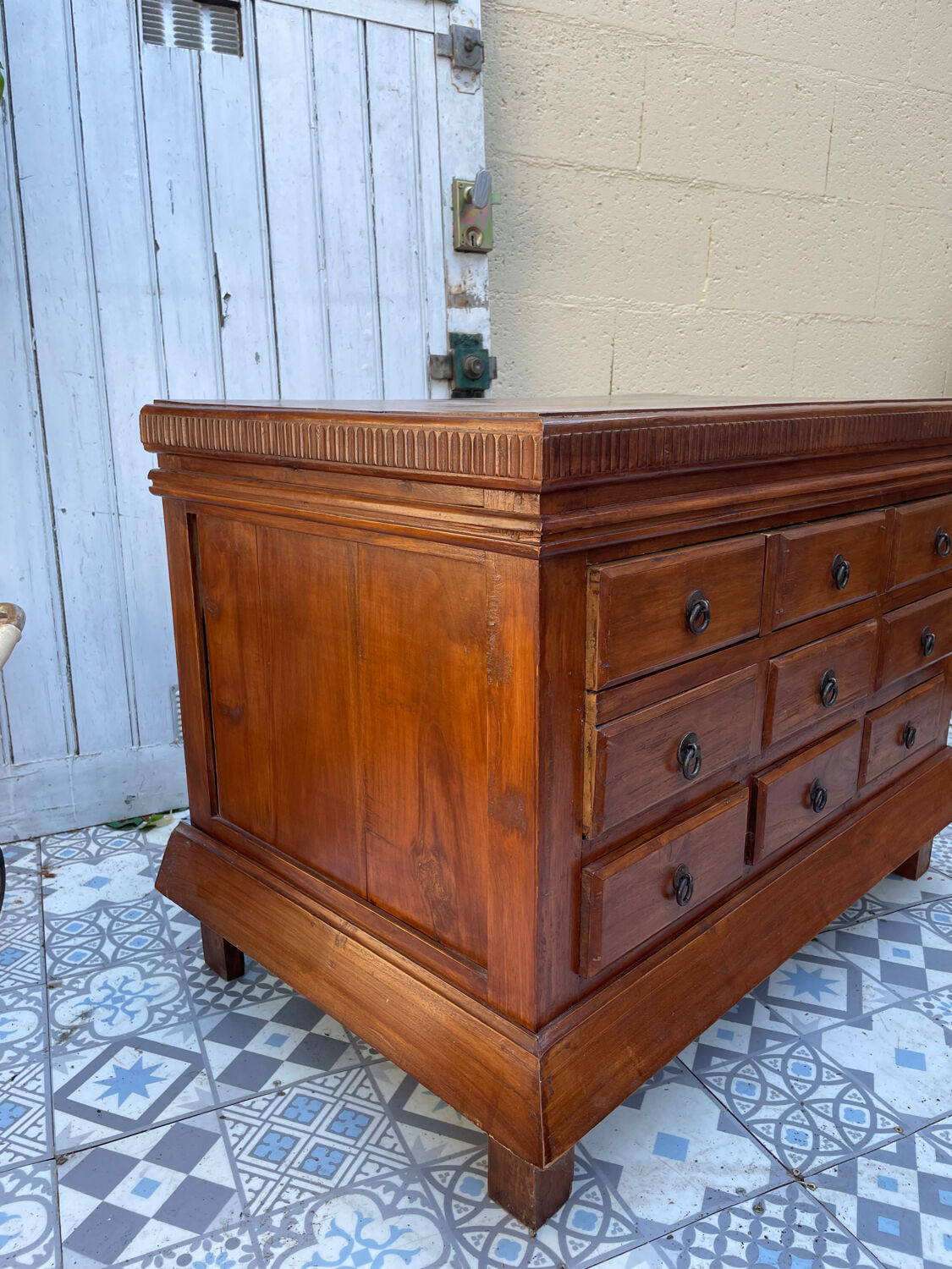 Superbe meuble coffre