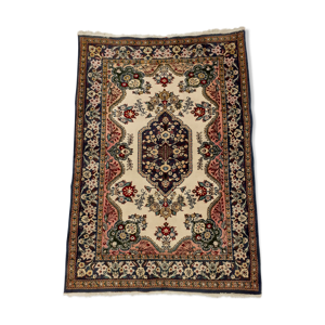 tapis Ghoum persan fait