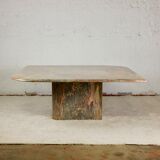 Coffee table in green marble and coral