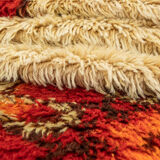 Tapis des années 1970 135cm
