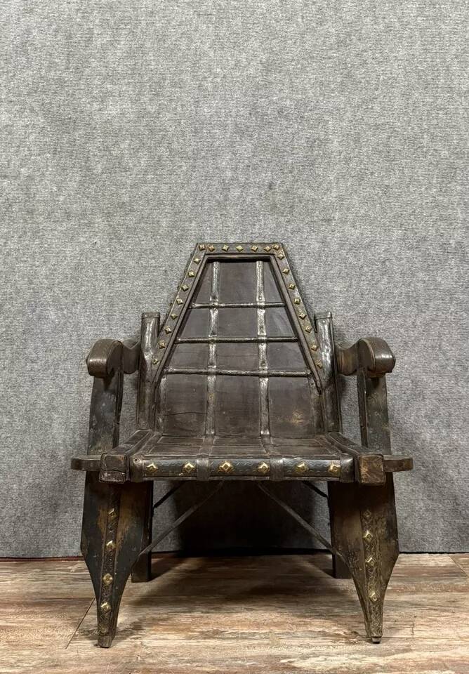 Rajasthan 19th century: Child's armchair / primitive art around 1860-1880