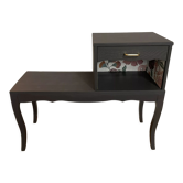 Telephone cabinet