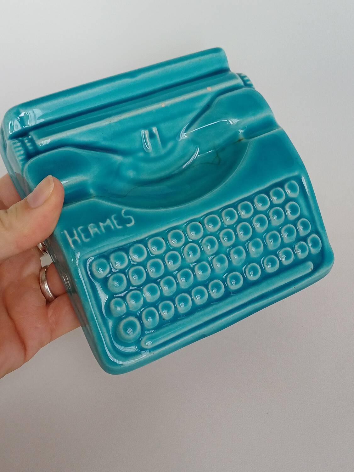 Hermes ashtray