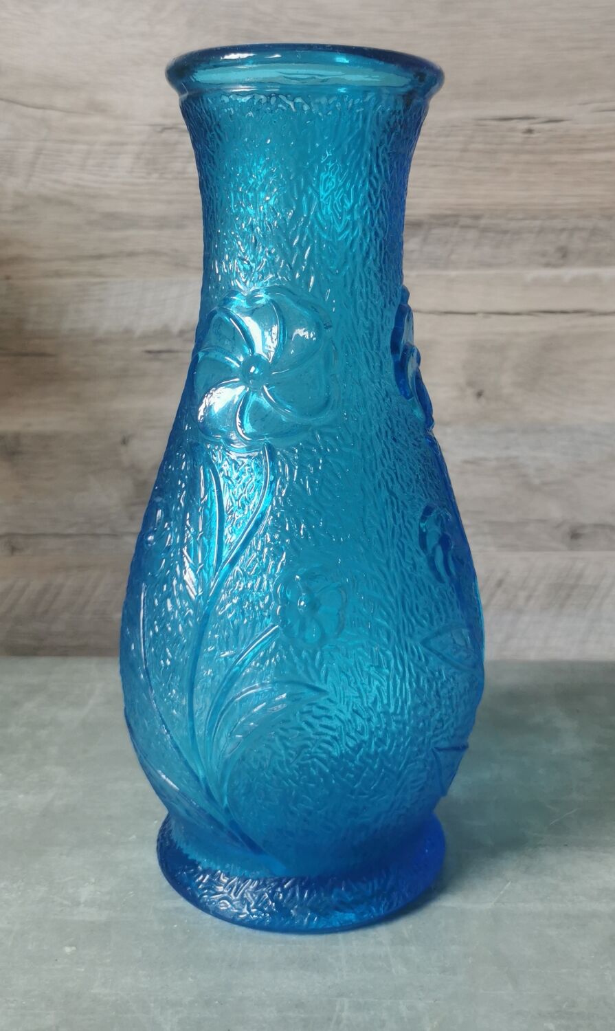 Italy molded glass vase