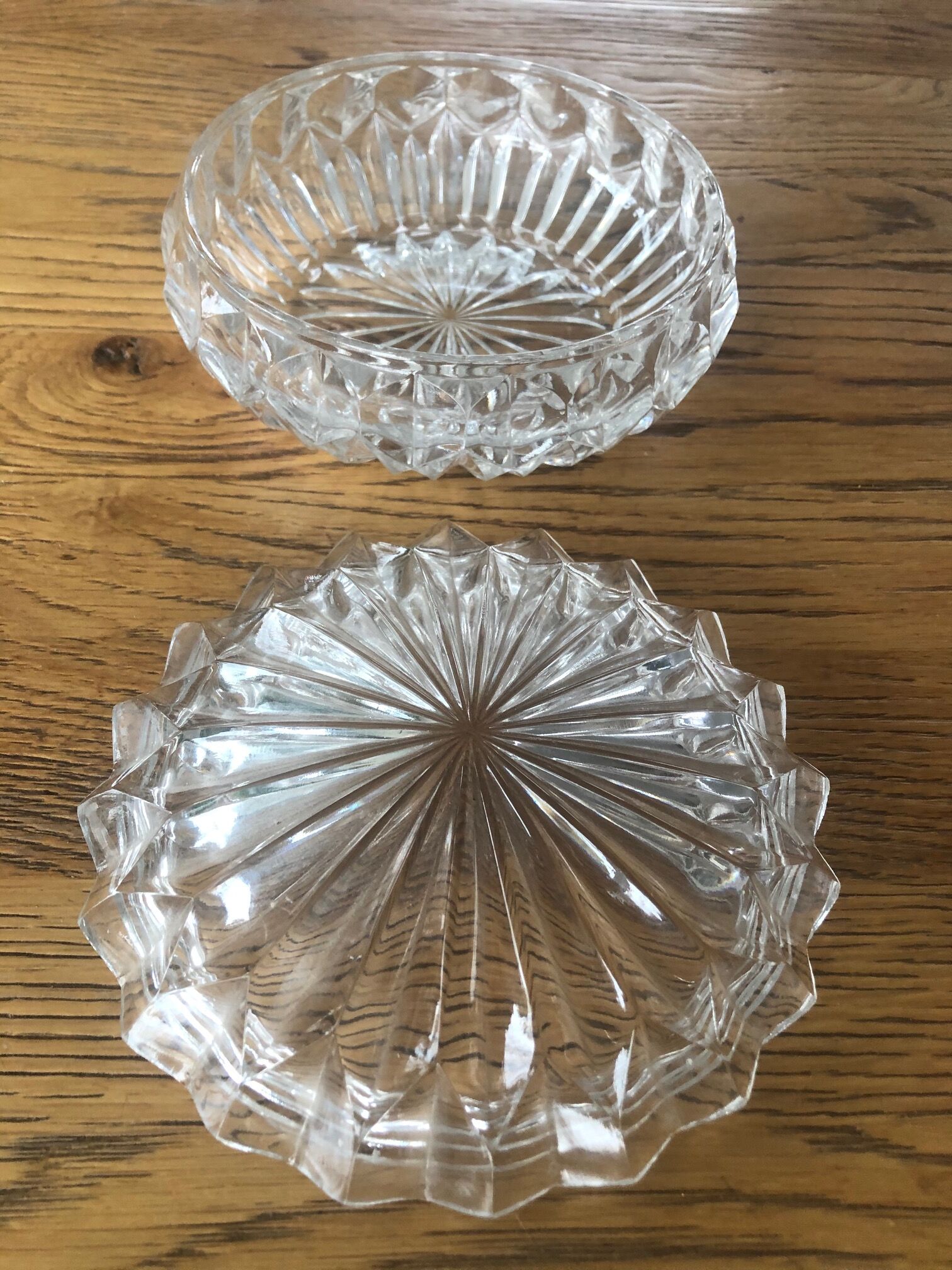 Cut crystal candy box