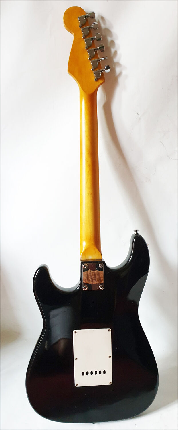 vintage guitar KAY Stratocaster cherryburst custom MIJ 1980s