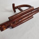 Patère wears rattan wall coat