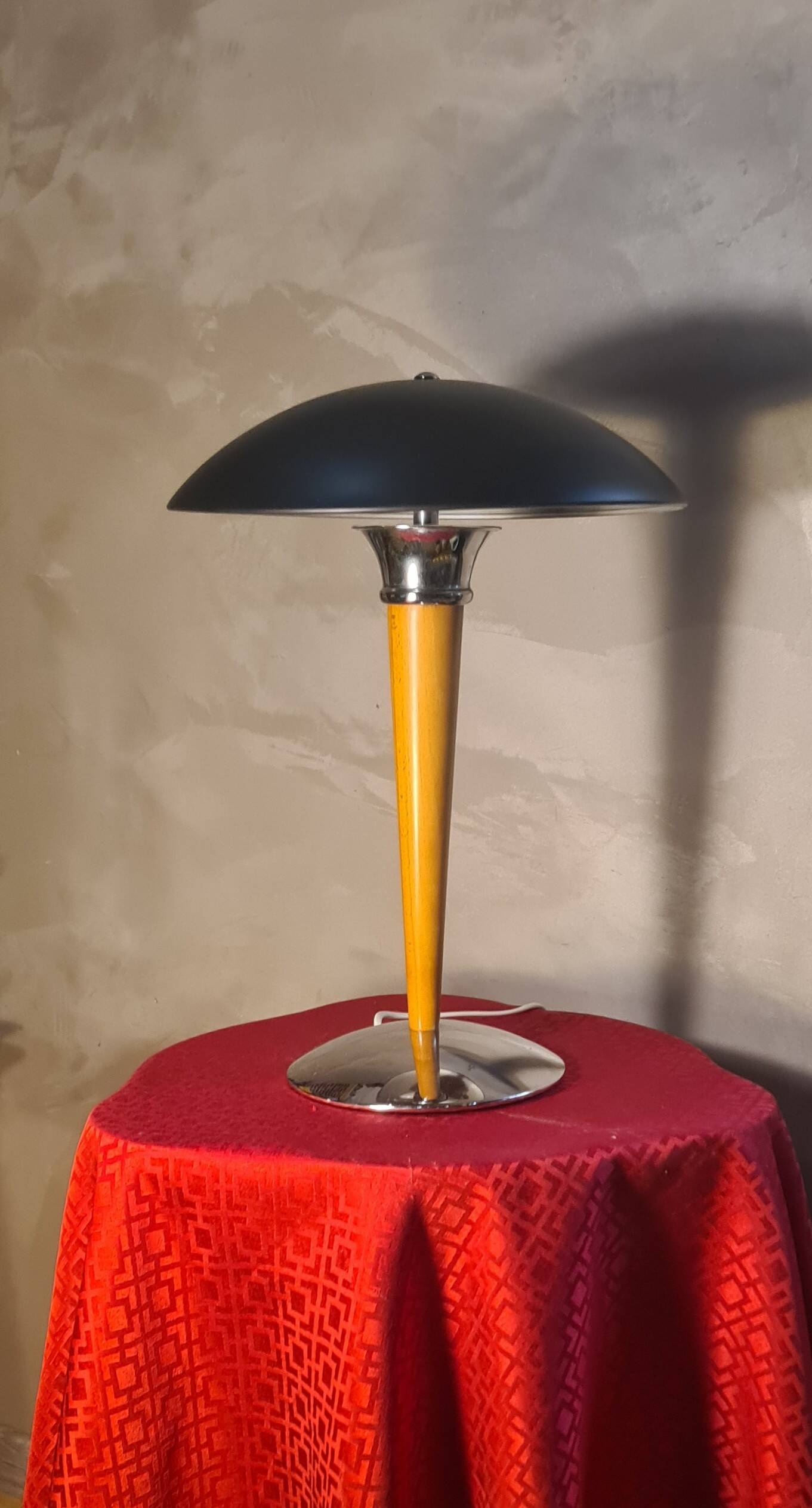 Mushroom Lamp black matte - 43x32 Space-Age 1970s - 90, liner lamp